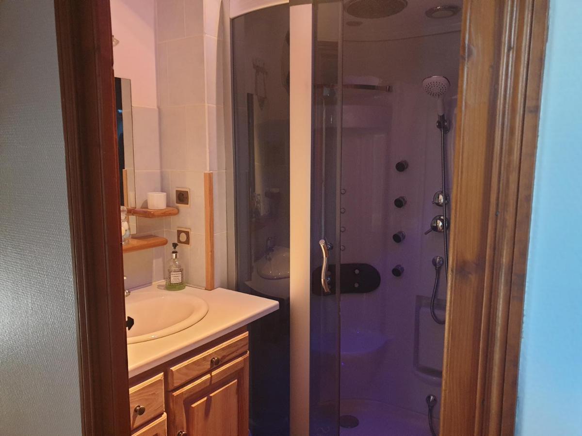 La Grange De Mombel Villa Losse Екстериор снимка